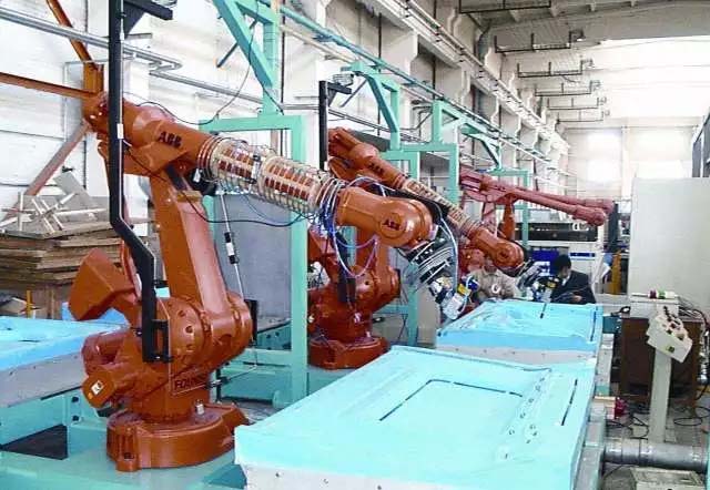 還在“佛系”手工噴涂?“仙系”手把手示教機器人已經駕臨!-3