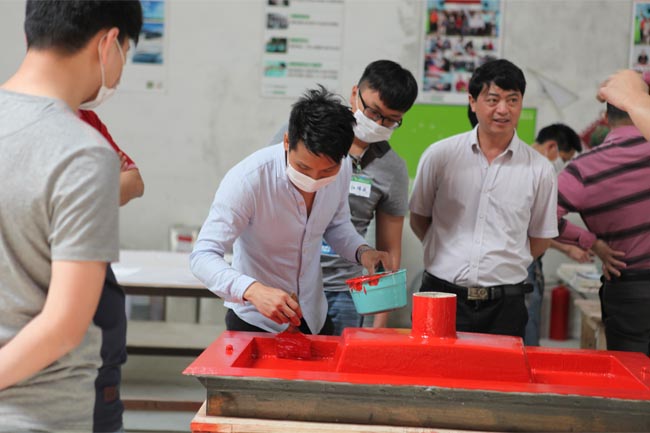 學員實操--涂膠衣層(二)